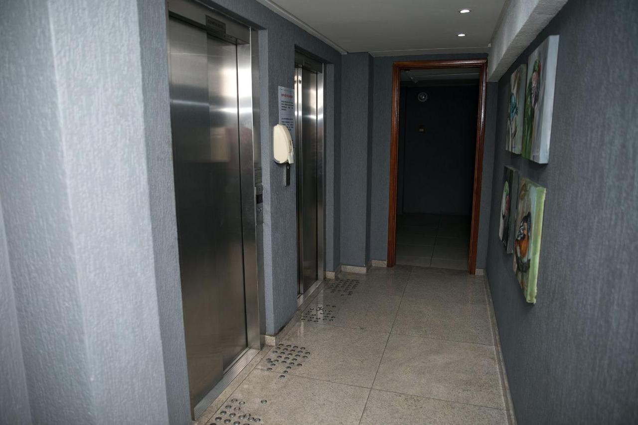 Flat Localizado A 200M Shopping Recife, Bem Perto Da Praia De Boa Viagem E Com Wi-Fi 400Mbps Esterno foto